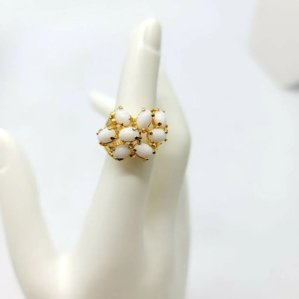 White Glass Rhinestone 18KT HGE Gold Electroplate NOS Vintage Ring Size 5